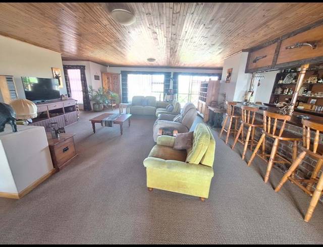 4 BEDROOM HOUSE FOR SALE IN HARTENBOS HEUWELS